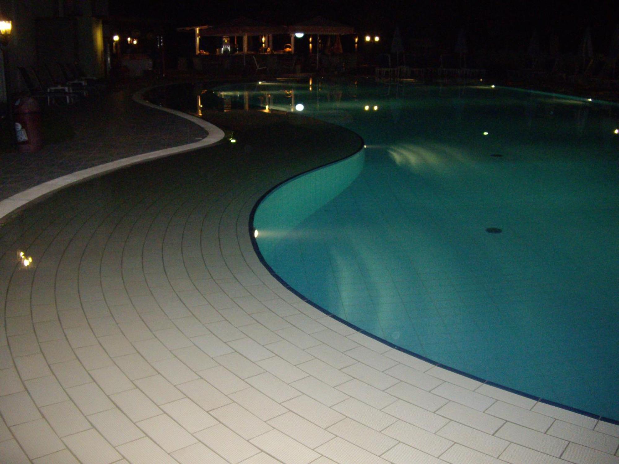 Aparthotel Ninos On The 2*